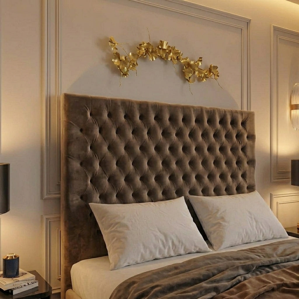 Hudson Chesterfield TV Bed