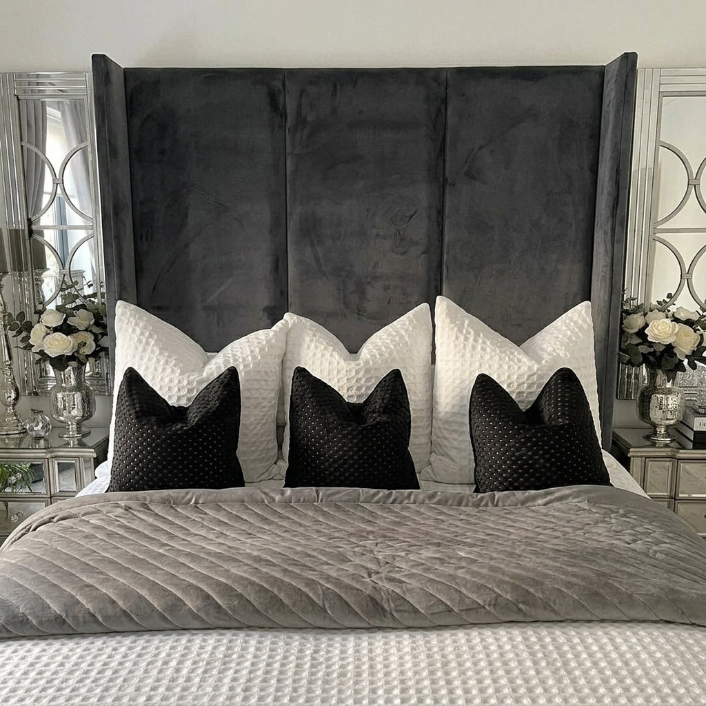 Mayfair Wing 2-Line Bed